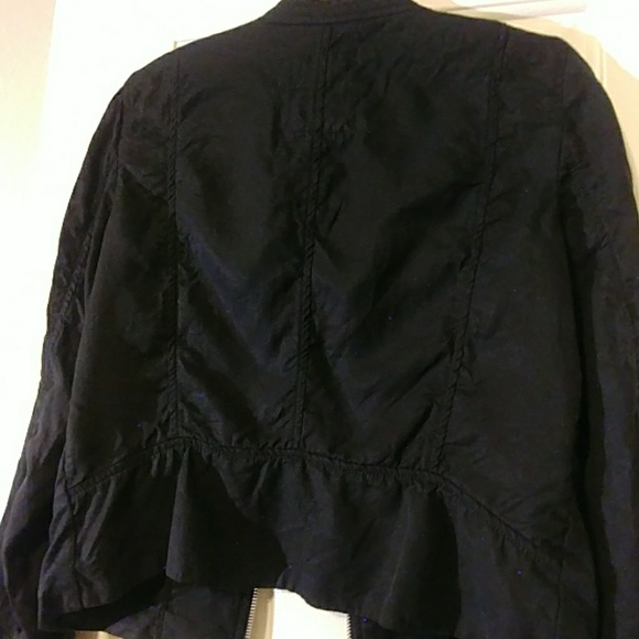 Women's jacket - Picture 4 of 4